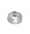 anillo de plata y aguamarina